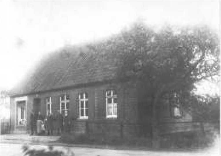 Haus des Schumachers Langhorst (um 1930)