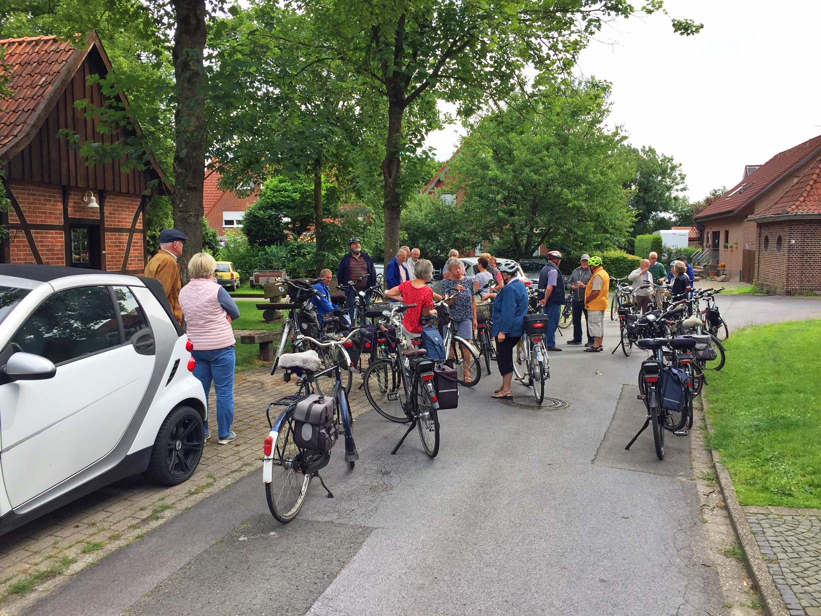 Bild  der Pättkestour des Heimatvereins Rinkerode